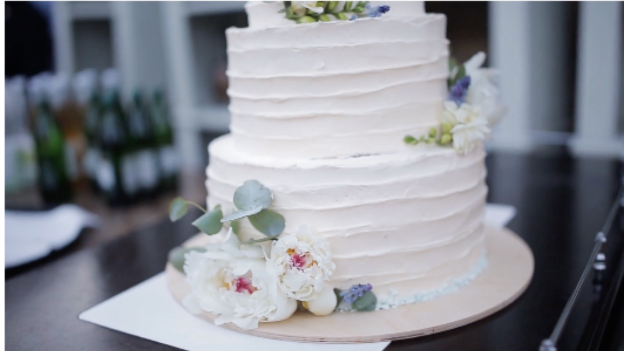 Boston's Best 3 Wedding Cake Designers That Will Wow Guests